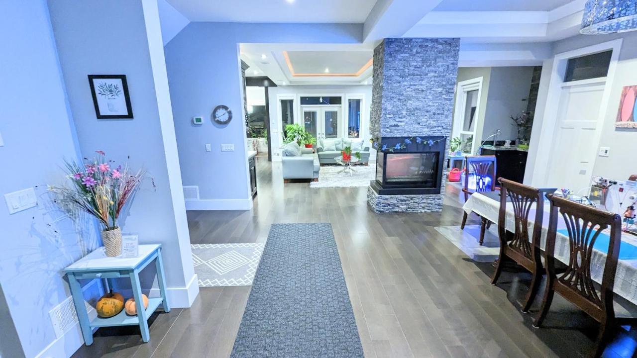 Cozy Ensuite Room Near Nature & Amenities Surrey Exterior photo