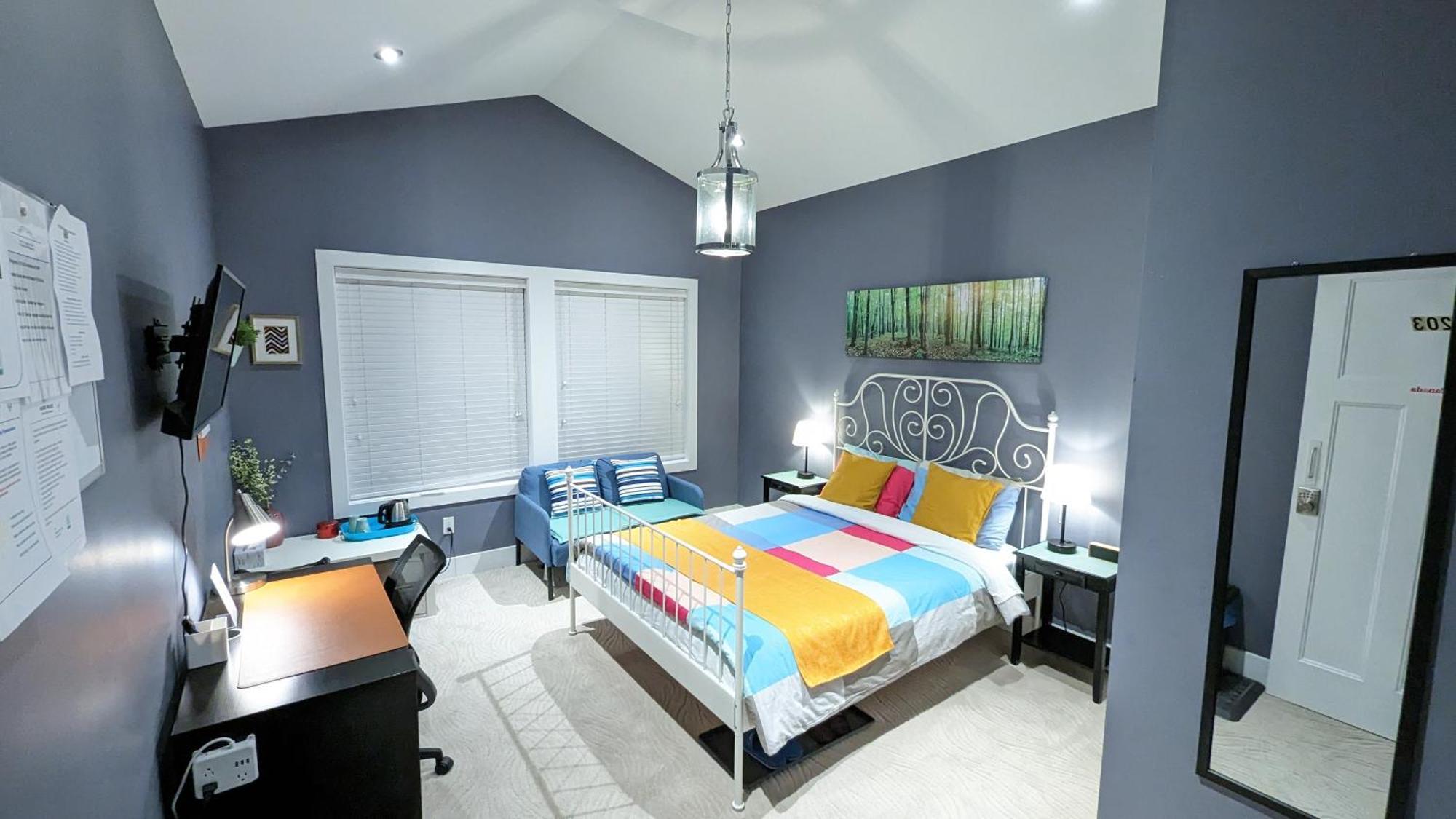 Cozy Ensuite Room Near Nature & Amenities Surrey Exterior photo